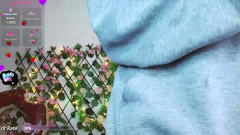 Snapshot of midoriquinn chatting on 01/24/25, 09:47 Midori 7u7 online show from 01/24/25, 09:47