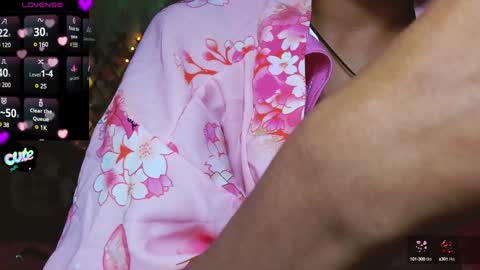 Snapshot of midoriquinn chatting on 01/31/25, 01:43 Midori 7u7 online show from 01/31/25, 01:43