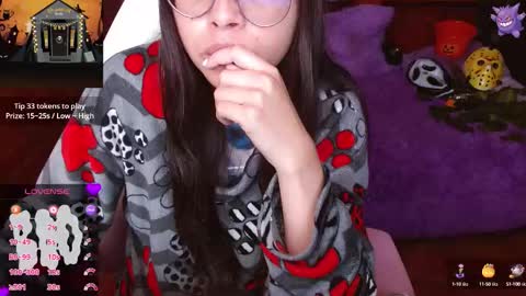 Snapshot of midoriquinn chatting on 10/04/25, 02:26 Midori 7u7 online show from 10/04/25, 02:26