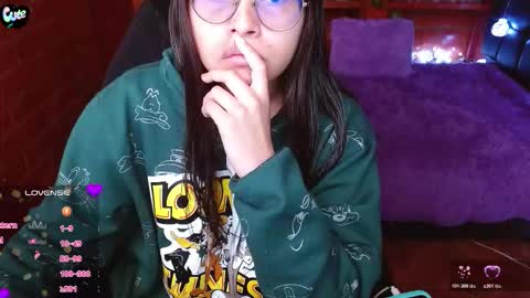 Snapshot of midoriquinn chatting on 02/20/26, 02:50 Midori 7u7 online show from 02/20/26, 02:50