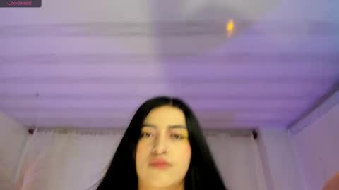 Snapshot of miel_gomez chatting on 02/24/25, 09:09 miel_gomez online show from 02/24/25, 09:09