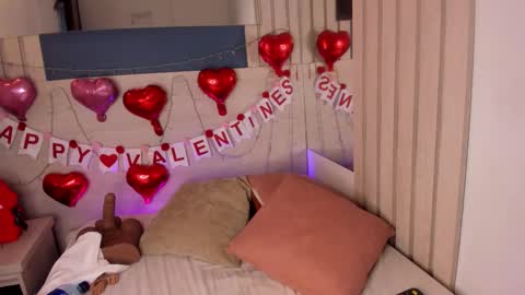 Snapshot of miel_gomez chatting on 02/21/26, 09:54 miel_gomez online show from 02/21/26, 09:54