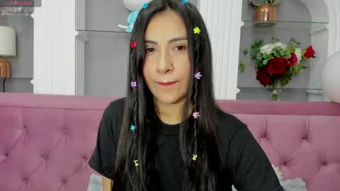 Snapshot of miel_latina chatting on 06/04/26, 02:01 miel online show from 06/04/26, 02:01