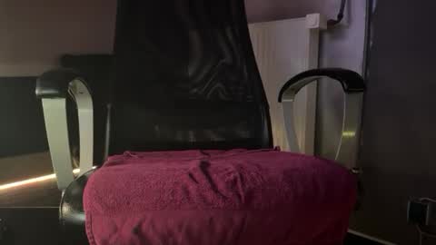 mies35 online show from 12/13/24, 01:04