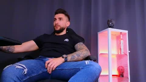 MightyAaron online show from 02/14/25, 12:14