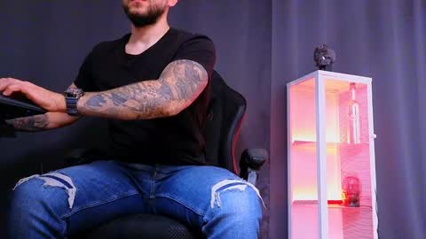 MightyAaron online show from 03/01/25, 08:45