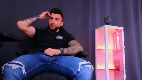 MightyAaron online show from 03/07/25, 09:51