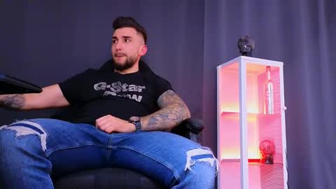 MightyAaron online show from 03/11/25, 11:01