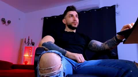 MightyAaron online show from 03/29/26, 05:07