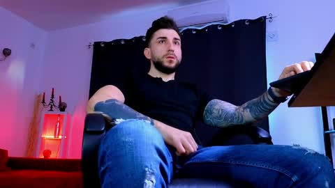 MightyAaron online show from 04/06/26, 04:21