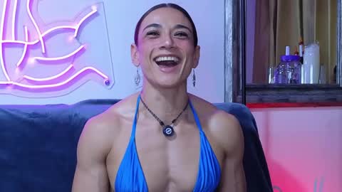 Snapshot of mightylaura chatting on 05/24/26, 12:04 Laura online show from 05/24/26, 12:04