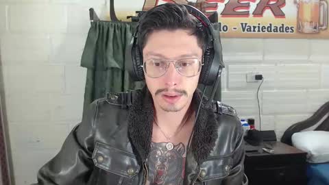 Miguel  Independent Model  online show from 04/17/26, 06:38