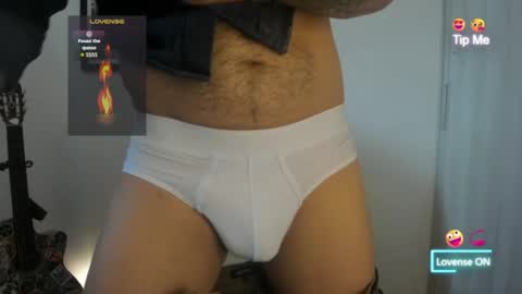 Snapshot of miguel_angeel_ chatting on 07/30/26, 05:01 Miguel Angel online show from 07/30/26, 05:01