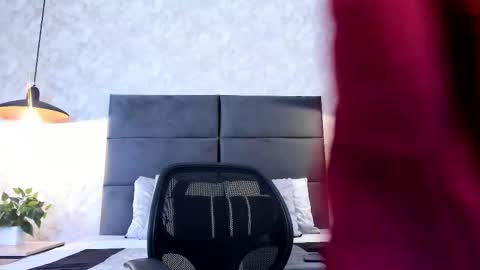 miguelsanfrancisco online show from 11/10/25, 03:11