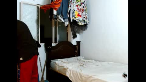 Miguel Angel Santos online show from 02/15/26, 07:51