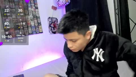 Snapshot of mihaadamss chatting on 11/30/25, 11:31 MihaAdamss online show from 11/30/25, 11:31