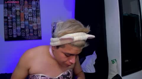 Snapshot of mihaadamss chatting on 01/07/26, 06:32 MihaAdamss online show from 01/07/26, 06:32