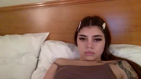 mihaela4467922 online show from 04/24/26, 06:32