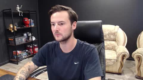 Misha Winchester online show from 09/30/25, 12:10