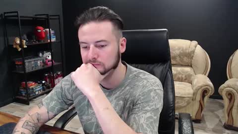 Misha Winchester online show from 12/15/25, 08:51