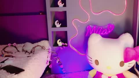   online show from 04/02/26, 01:31