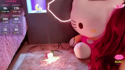 Snapshot of miia__baker chatting on 07/06/26, 12:13 online show from 07/06/26, 12:13
