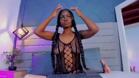 Snapshot of miia_ferrari chatting on 07/14/26, 01:50 miia_ferrari online show from 07/14/26, 01:50