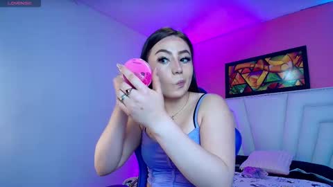 Miia Paris online show from 03/11/26, 04:18