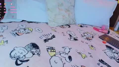 Miia Paris online show from 03/21/26, 08:19