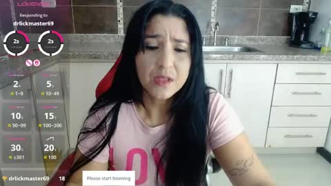 Snapshot of miia_rousee_ chatting on 06/26/26, 11:53 ROUSSE online show from 06/26/26, 11:53
