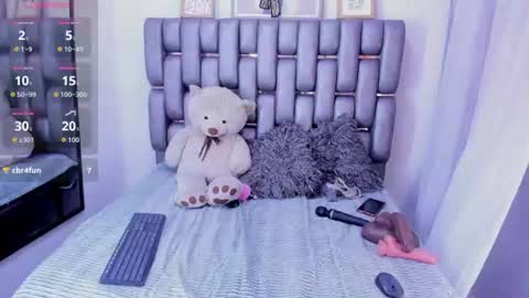 Snapshot of miia_rousee_ chatting on 07/09/26, 12:58 ROUSSE online show from 07/09/26, 12:58