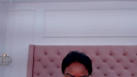 Miia Schwarz  online show from 09/11/25, 05:13