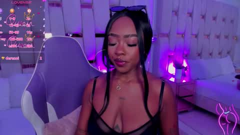 Miia Schwarz  online show from 02/27/26, 10:21