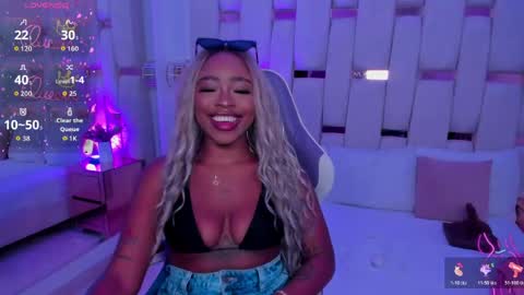 Miia Schwarz  online show from 04/11/26, 09:19