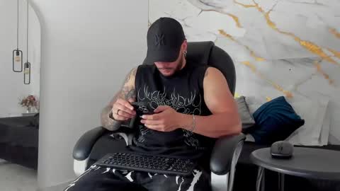 Daniel online show from 09/23/25, 12:52