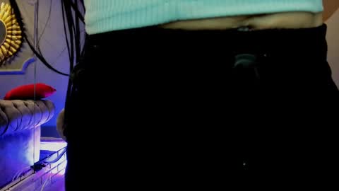 miilu  online show from 12/20/24, 07:01