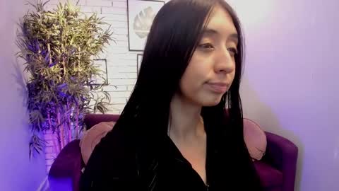 miilu  online show from 02/21/25, 04:07