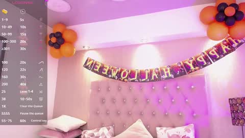 Lucii online show from 10/17/25, 10:07