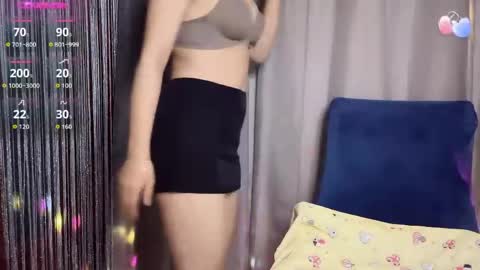 Ema online show from 04/14/26, 01:22