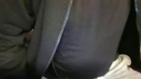 mik online show from 11/03/25, 11:55