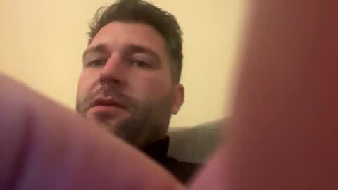 mik797025 online show from 12/03/25, 08:40