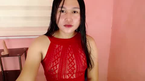 Hi im Avah online show from 02/26/25, 06:47