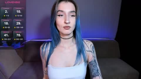 Mika online show from 09/14/25, 08:35