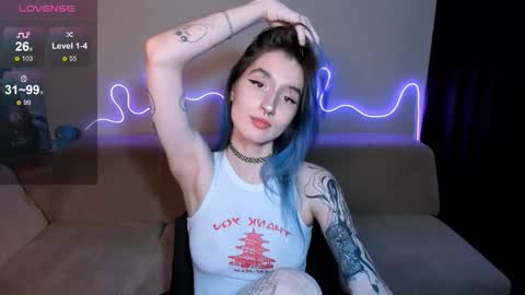 Mika online show from 09/18/25, 09:00