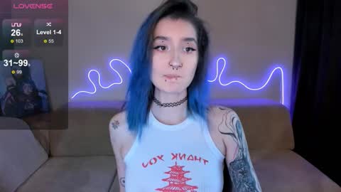 Mika online show from 10/11/25, 11:09