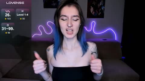 Mika online show from 03/10/26, 11:37