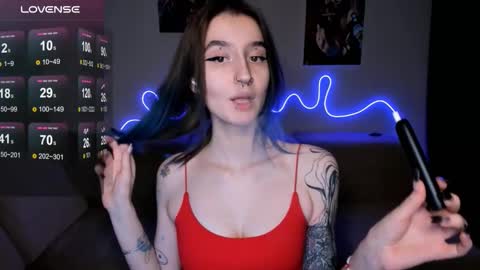 Mika online show from 03/16/26, 06:01