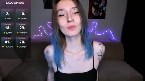 Mika online show from 04/07/26, 09:54