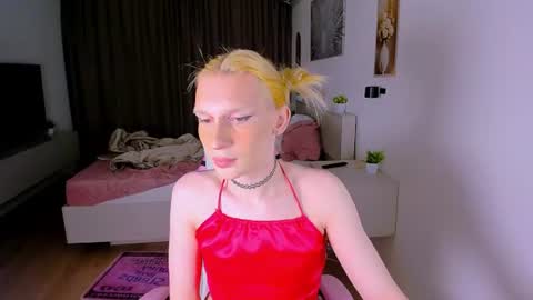 mikaella_nicole online show from 06/22/26, 06:38