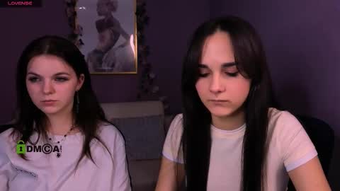 Mika online show from 12/16/25, 08:14